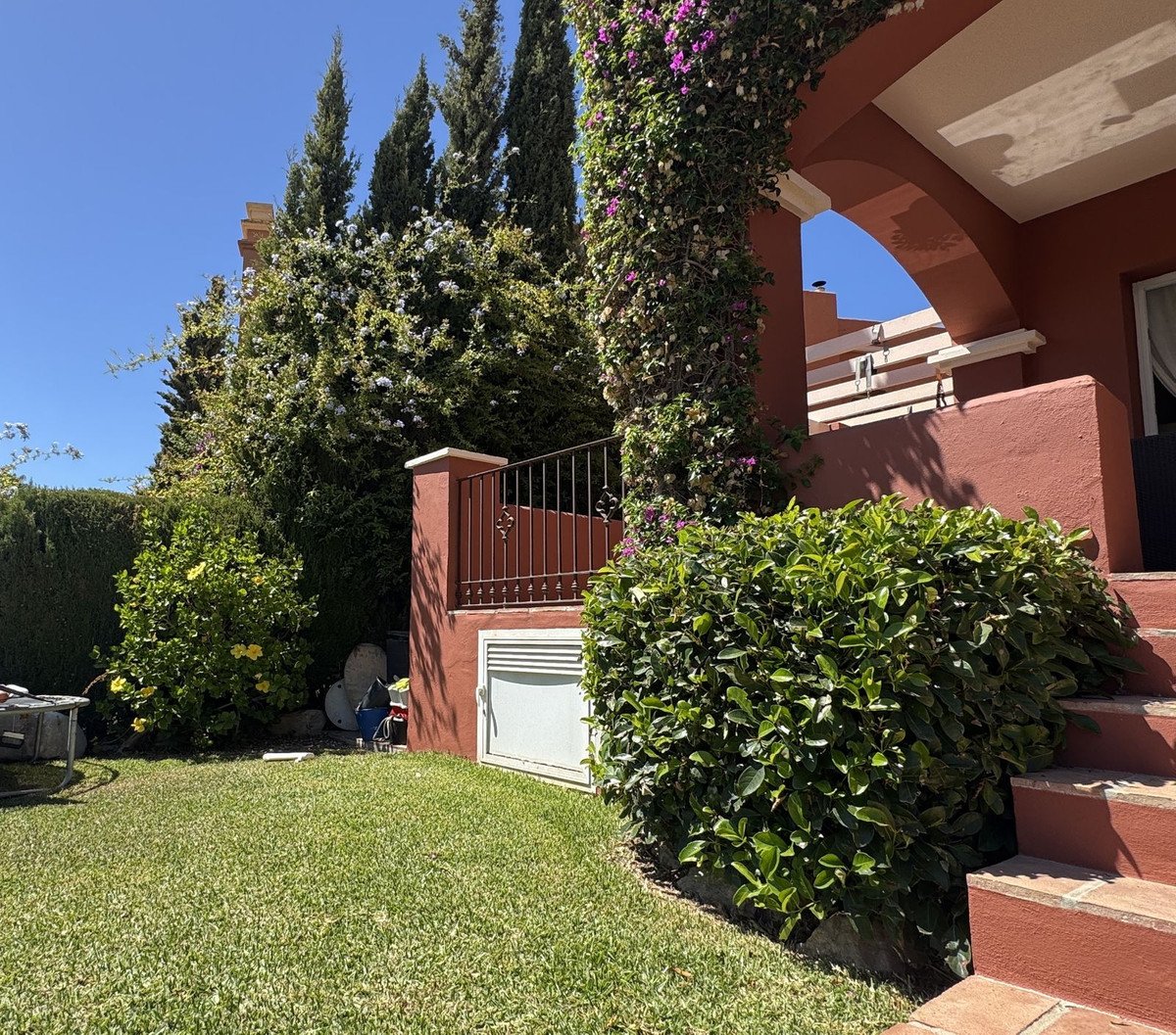5 Bed Detached Villa in Puerto Banús