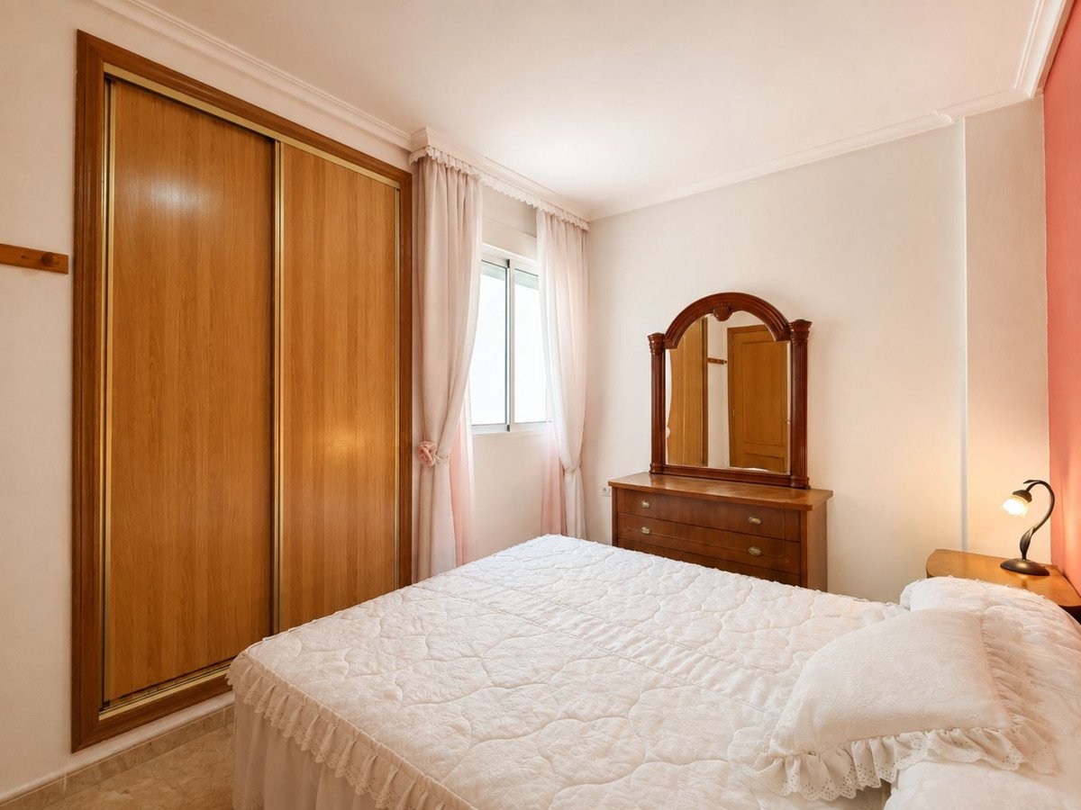 2 Bed Middle Floor Apartment in Playa Del Cura