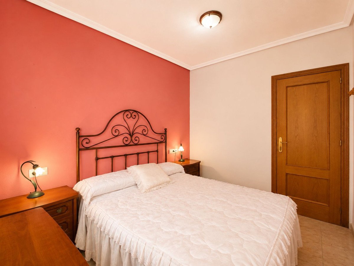 2 Bed Middle Floor Apartment in Playa Del Cura