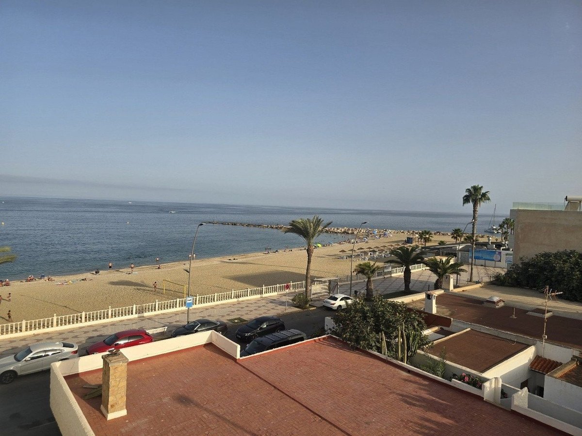 2 Bed Ground Floor Apartment in Garrucha