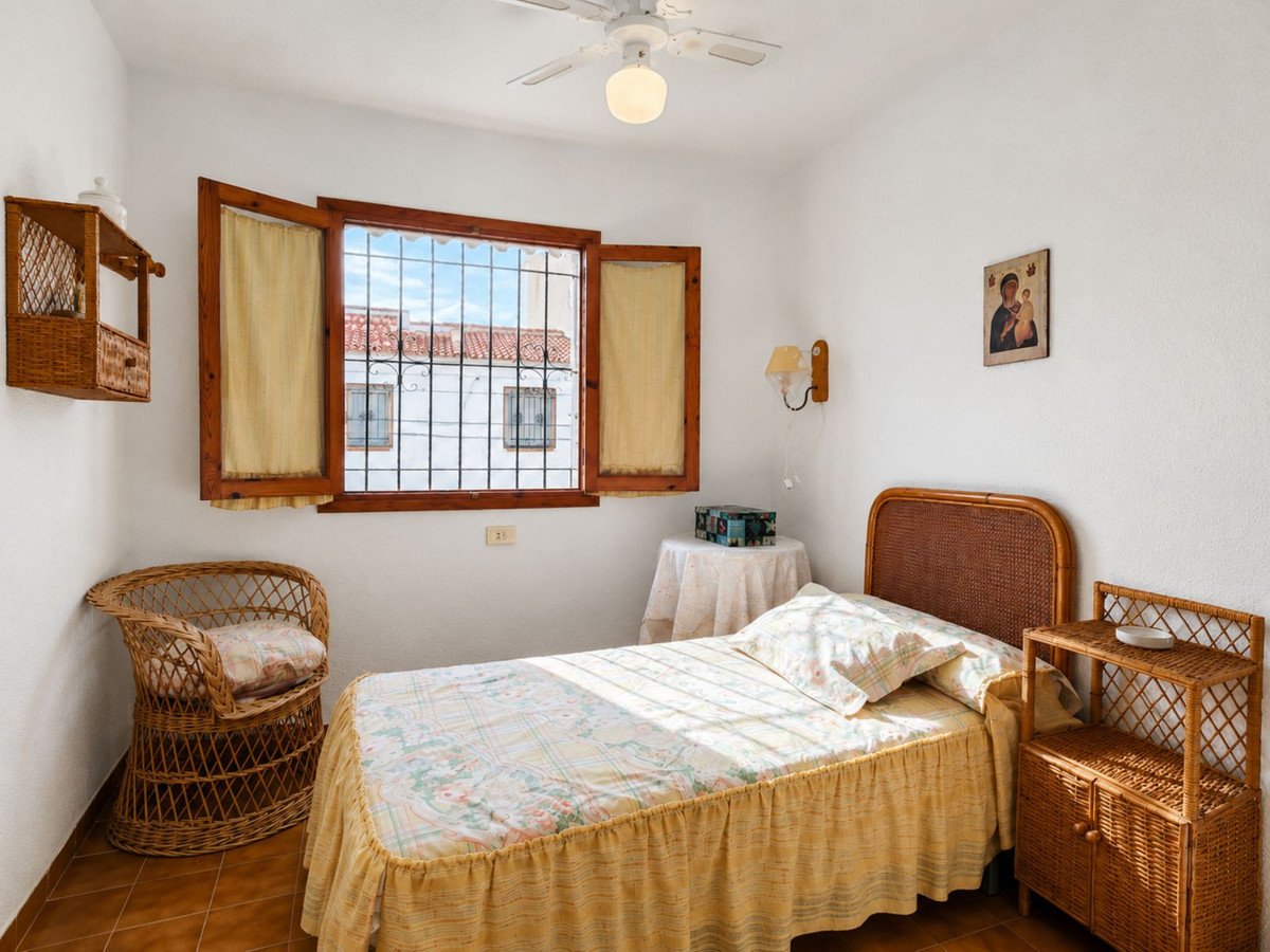 2 Bed Townhouse in Playa de los Locos