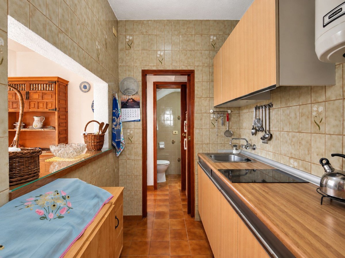 2 Bed Townhouse in Playa de los Locos