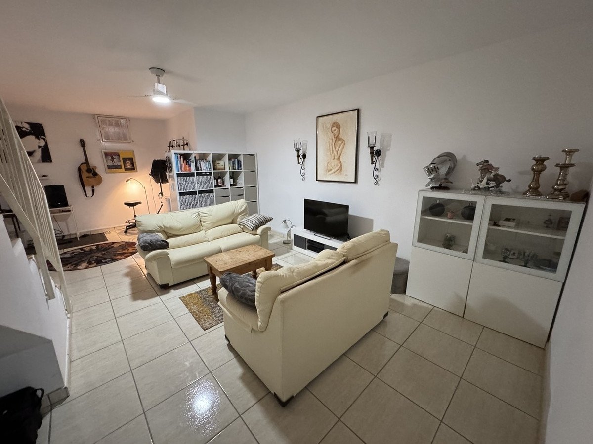 2 Bed Duplex in Valle del Este Golf
