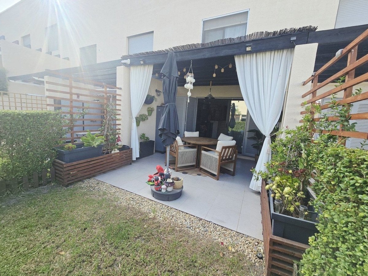 2 Bed Duplex in Valle del Este Golf