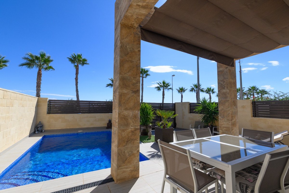 3 Bed Detached Villa in Ciudad Quesada