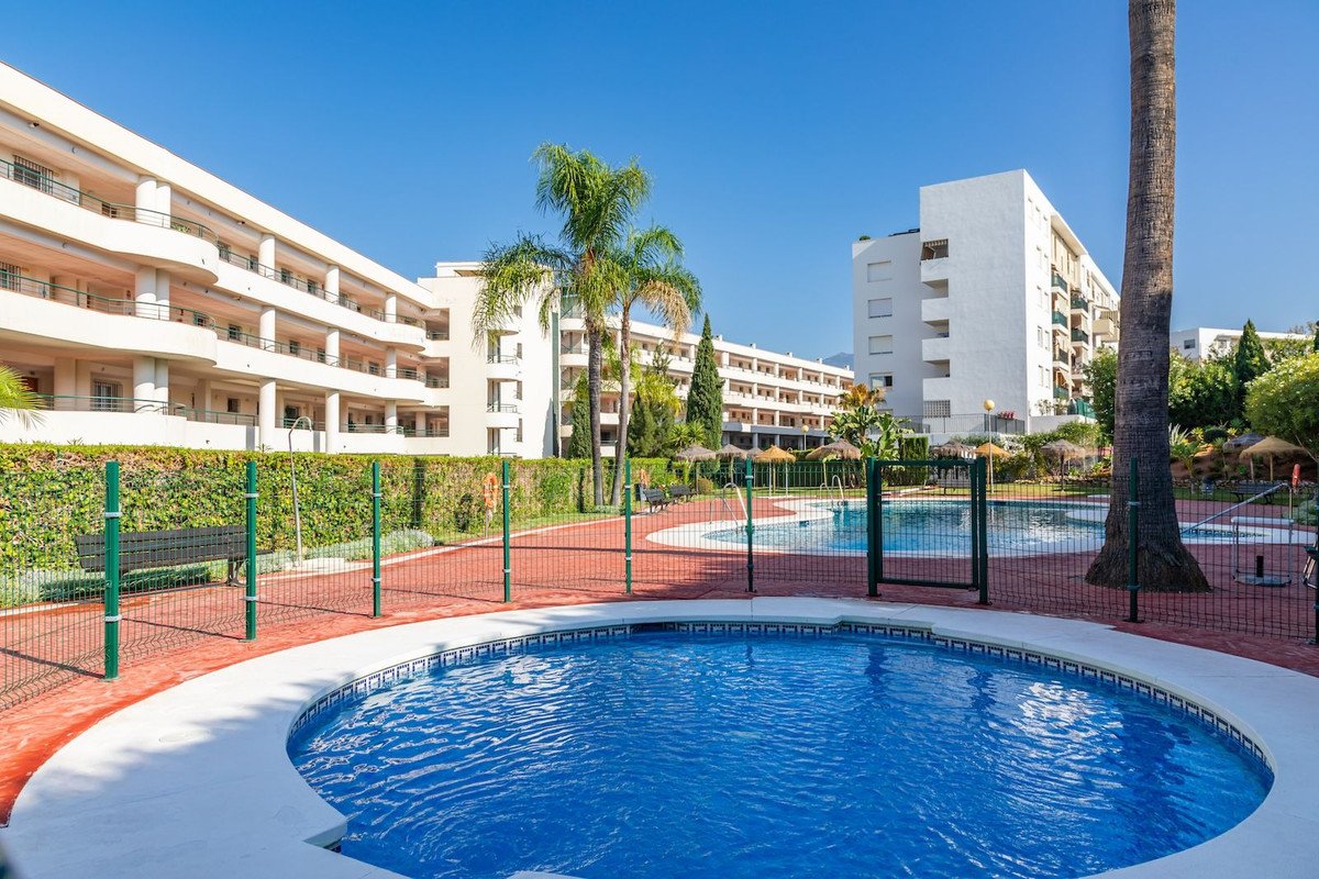 2 Bed Ground Floor Apartment in Guadalmina Alta