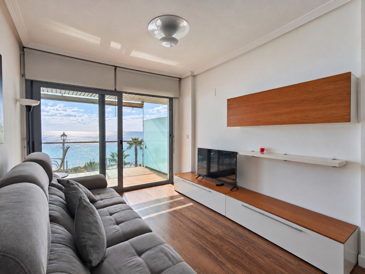 3 Bed Middle Floor Apartment in Playa Del Cura