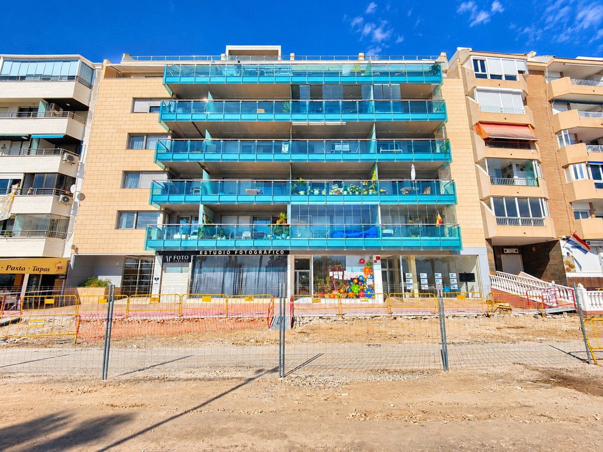 3 Bed Middle Floor Apartment in Playa Del Cura