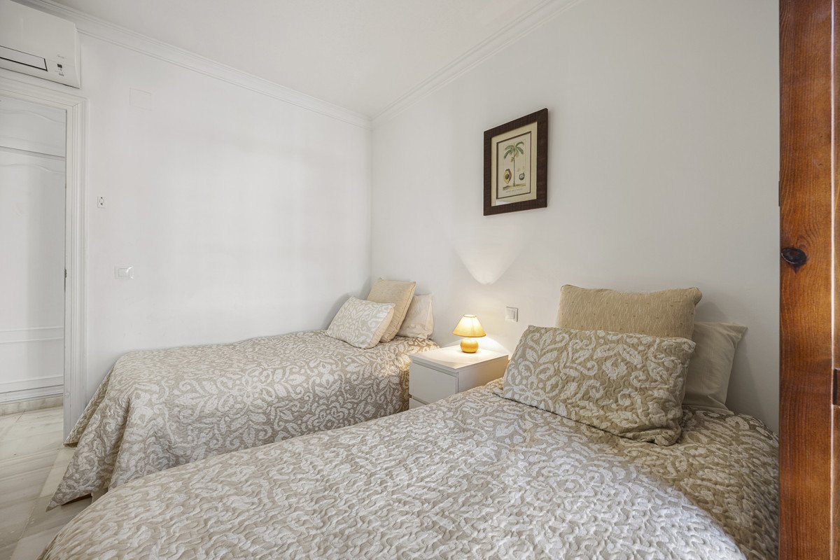 4 Bed Townhouse in Guadalmina Alta