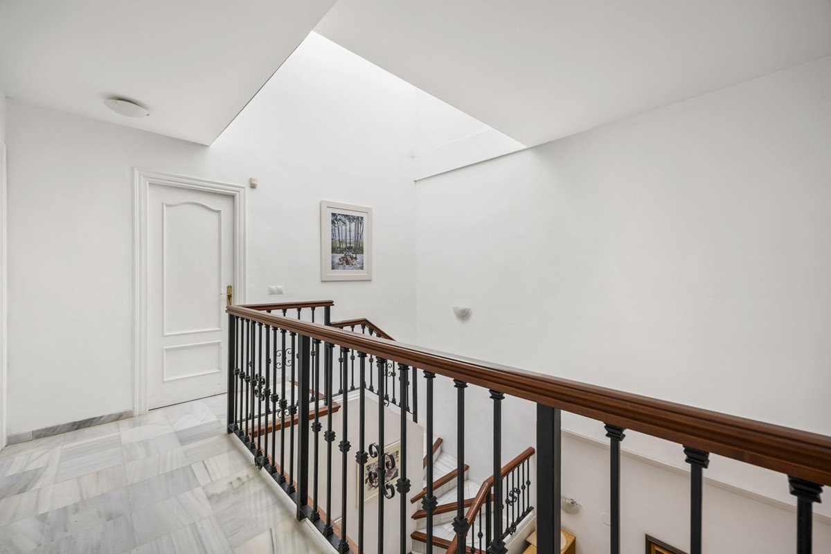 4 Bed Townhouse in Guadalmina Alta