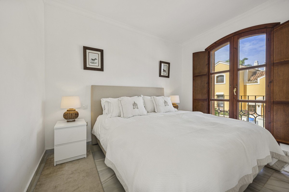 4 Bed Townhouse in Guadalmina Alta