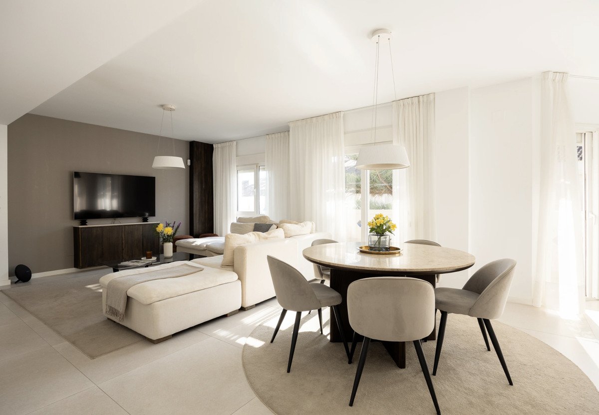 4 Bed Penthouse Duplex in San Pedro de Alcántara