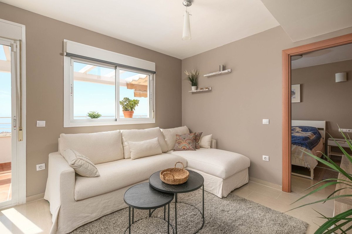 2 Bed Penthouse in Benalmadena Pueblo