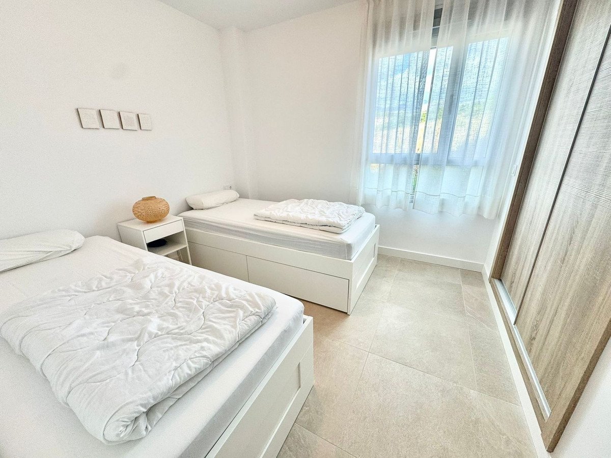 3 Bed Middle Floor Apartment in La Cala Golf