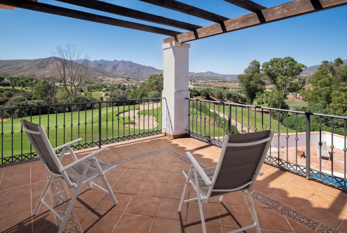 4 Bed Detached Villa in La Cala Golf