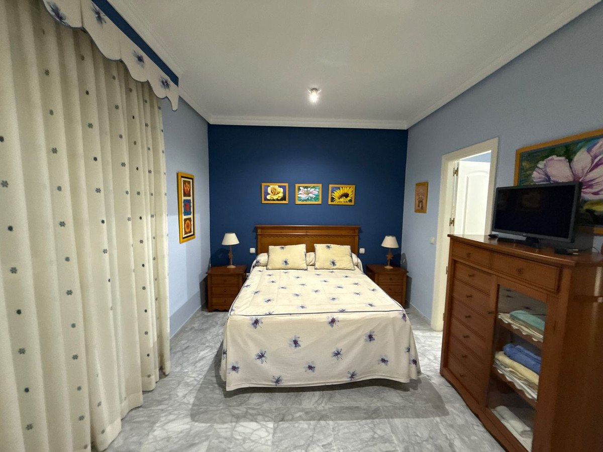 4 Bed Townhouse in Bahía de Marbella