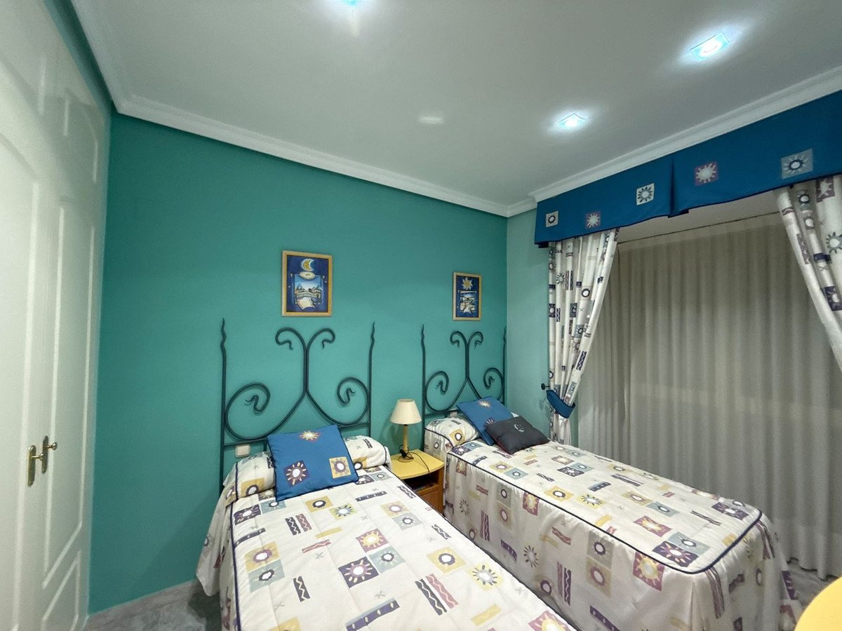 4 Bed Townhouse in Bahía de Marbella