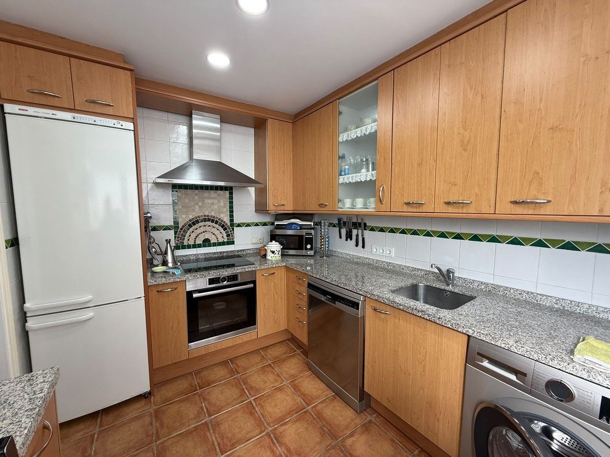 4 Bed Townhouse in Bahía de Marbella