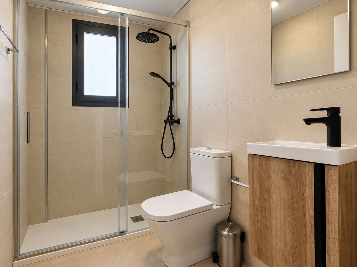 3 Bed Townhouse in El Paraiso