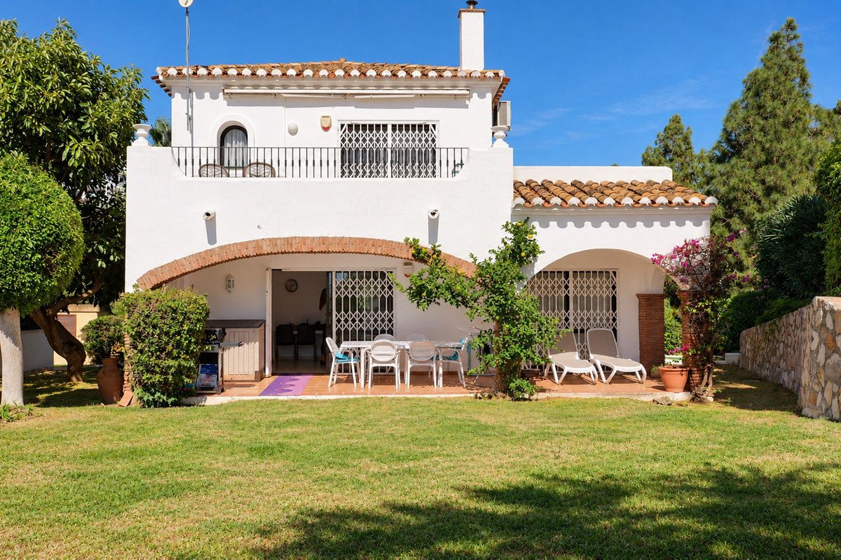 3 Bed Detached Villa in Calahonda