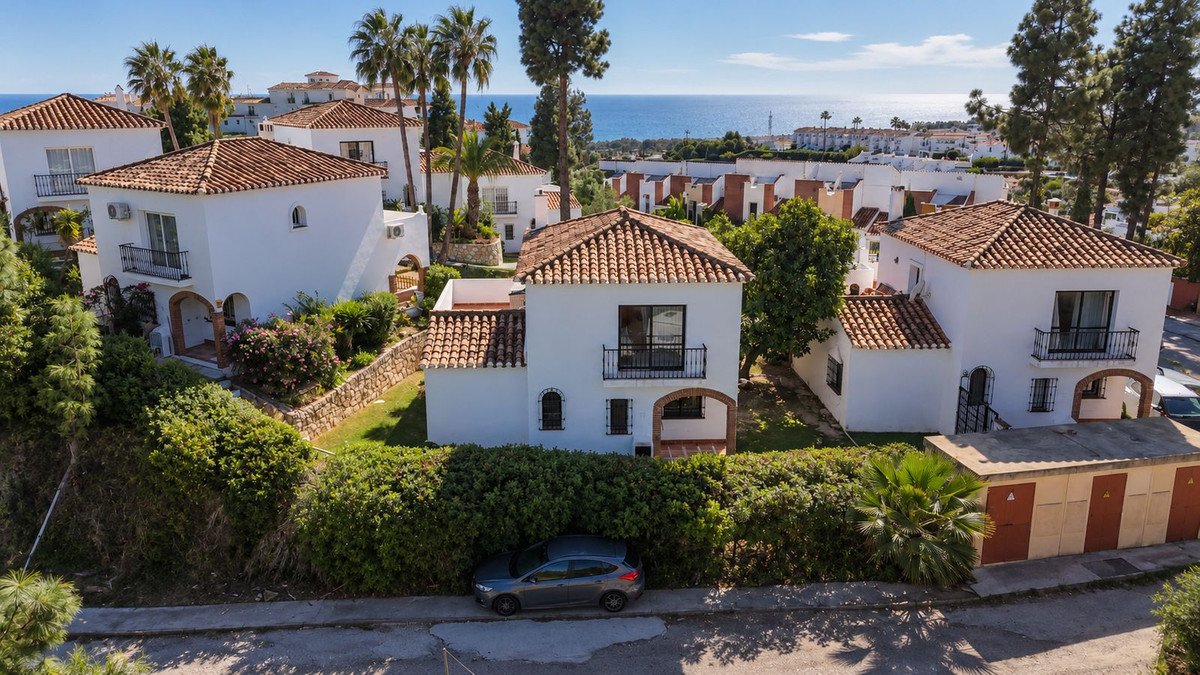 3 Bed Detached Villa in Calahonda