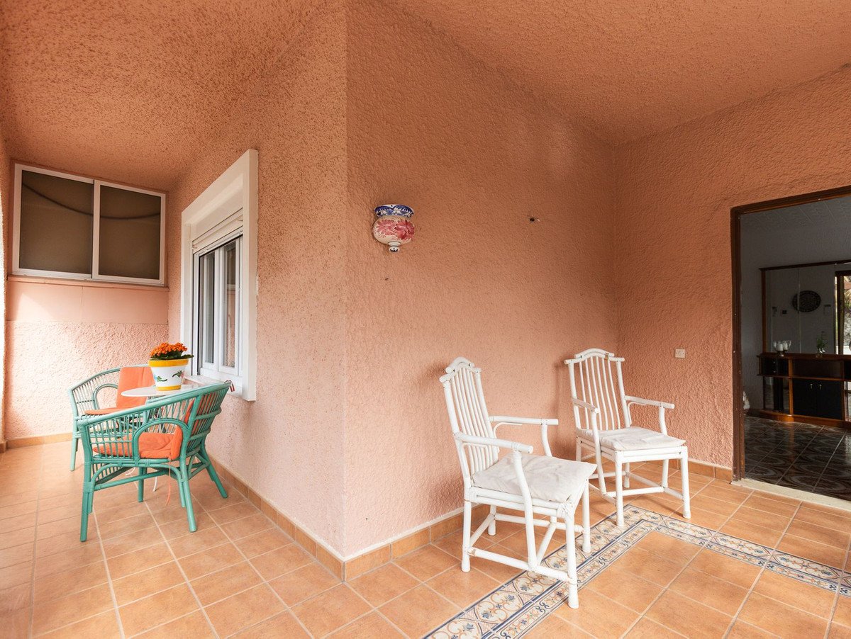3 Bed Semi-Detached House in Punta Prima