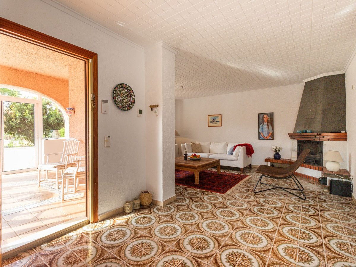 3 Bed Semi-Detached House in Punta Prima
