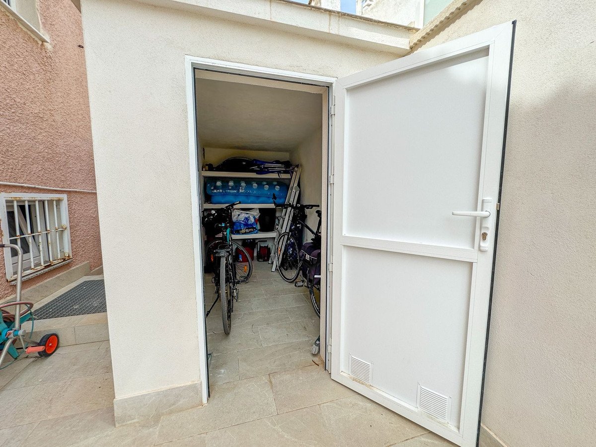 3 Bed Semi-Detached House in Punta Prima