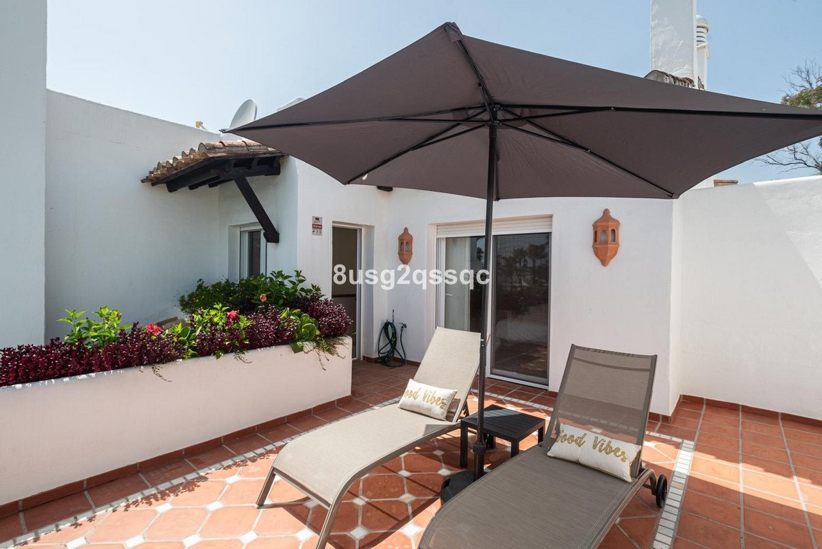 4 Bed Semi-Detached House in Costalita