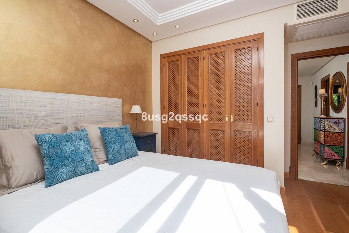 4 Bed Semi-Detached House in Costalita