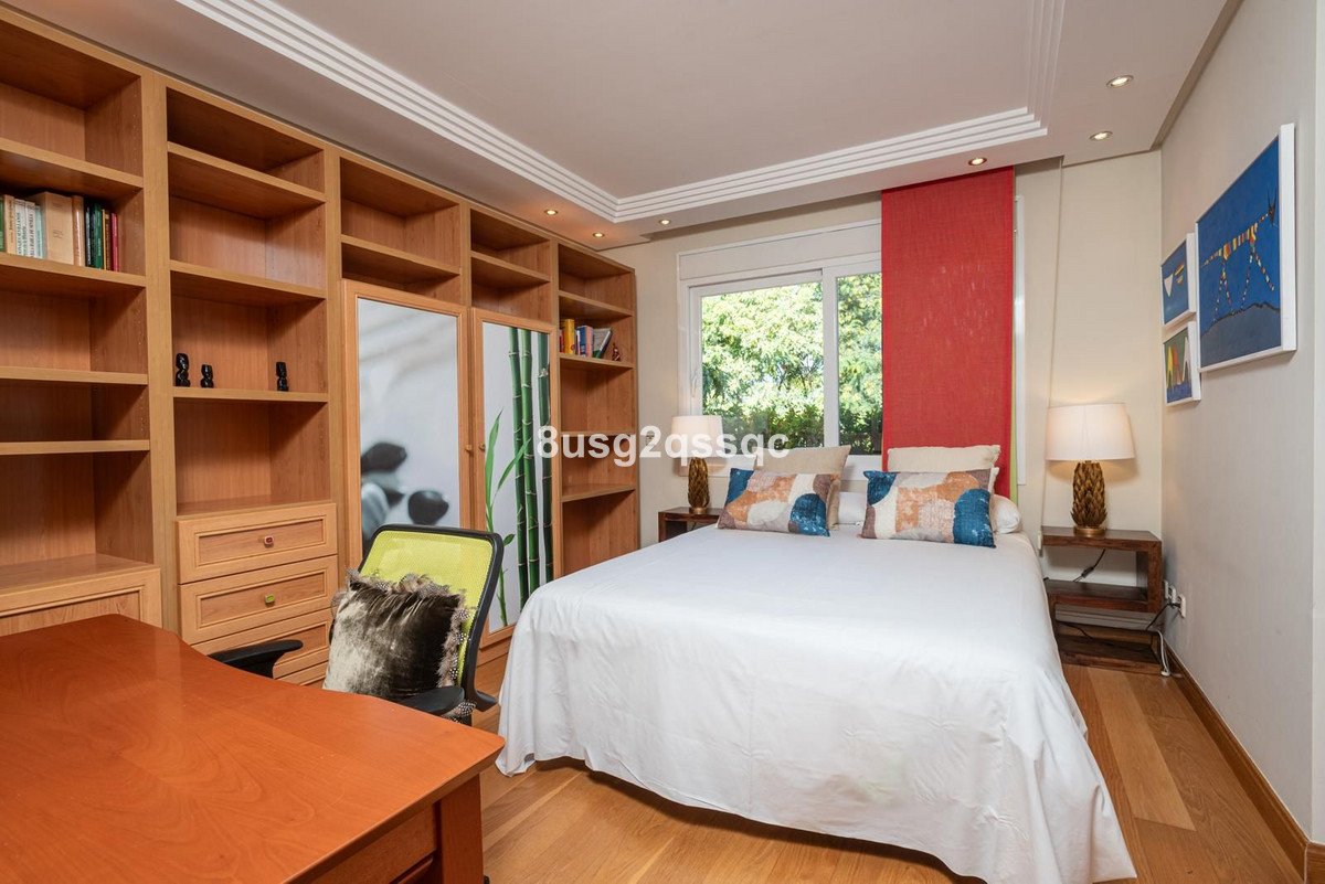 4 Bed Semi-Detached House in Costalita