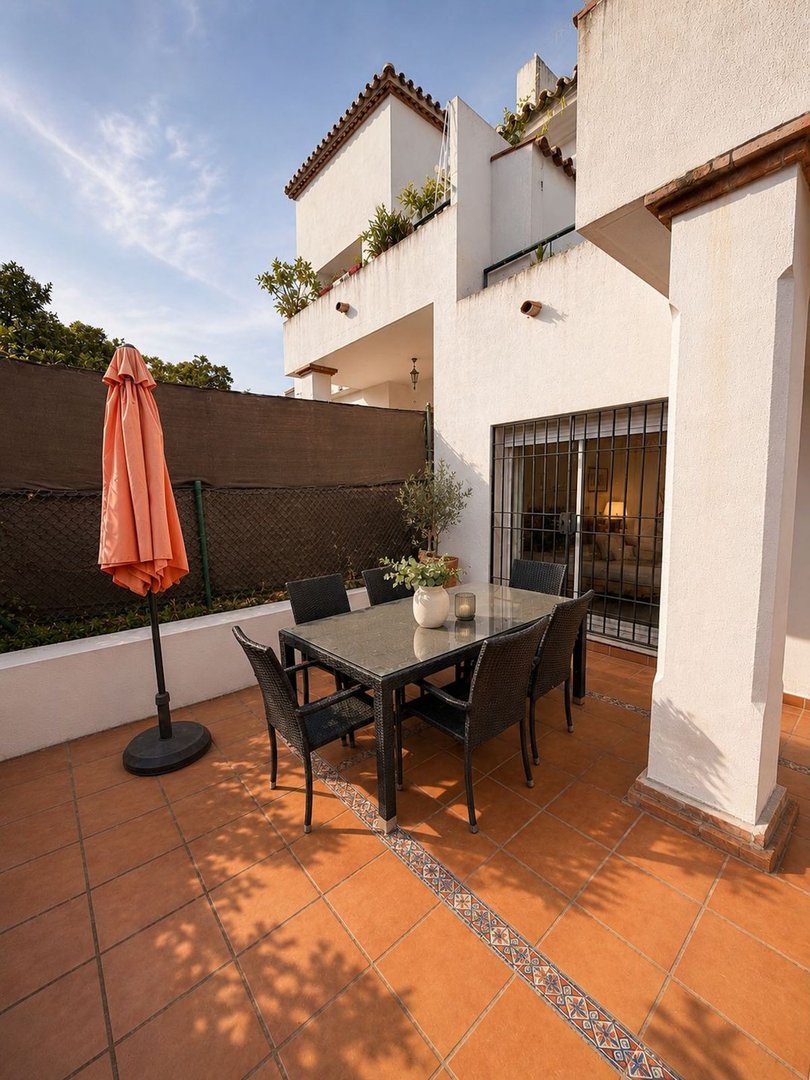 2 Bed Ground Floor Apartment in Nueva Andalucía