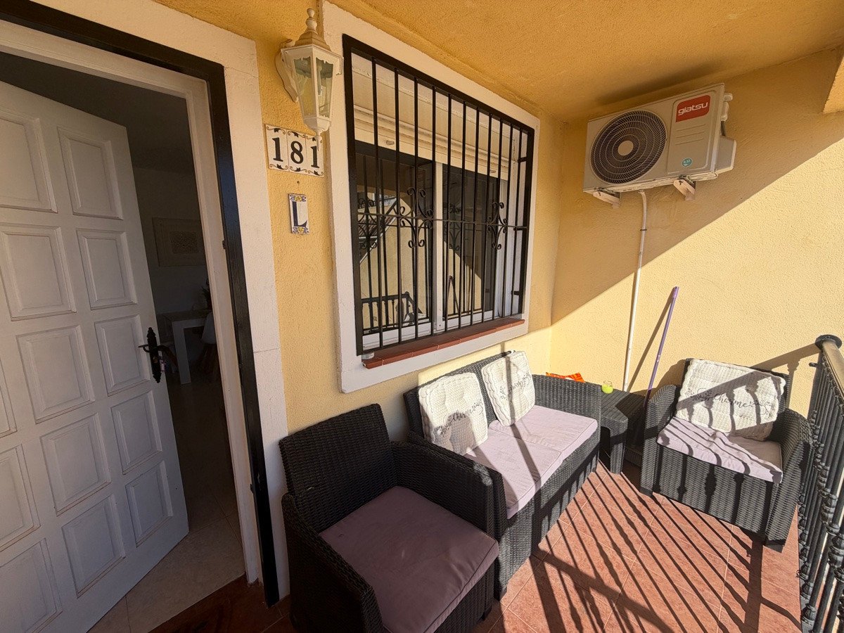 2 Bed Ground Floor Apartment in Villamartin