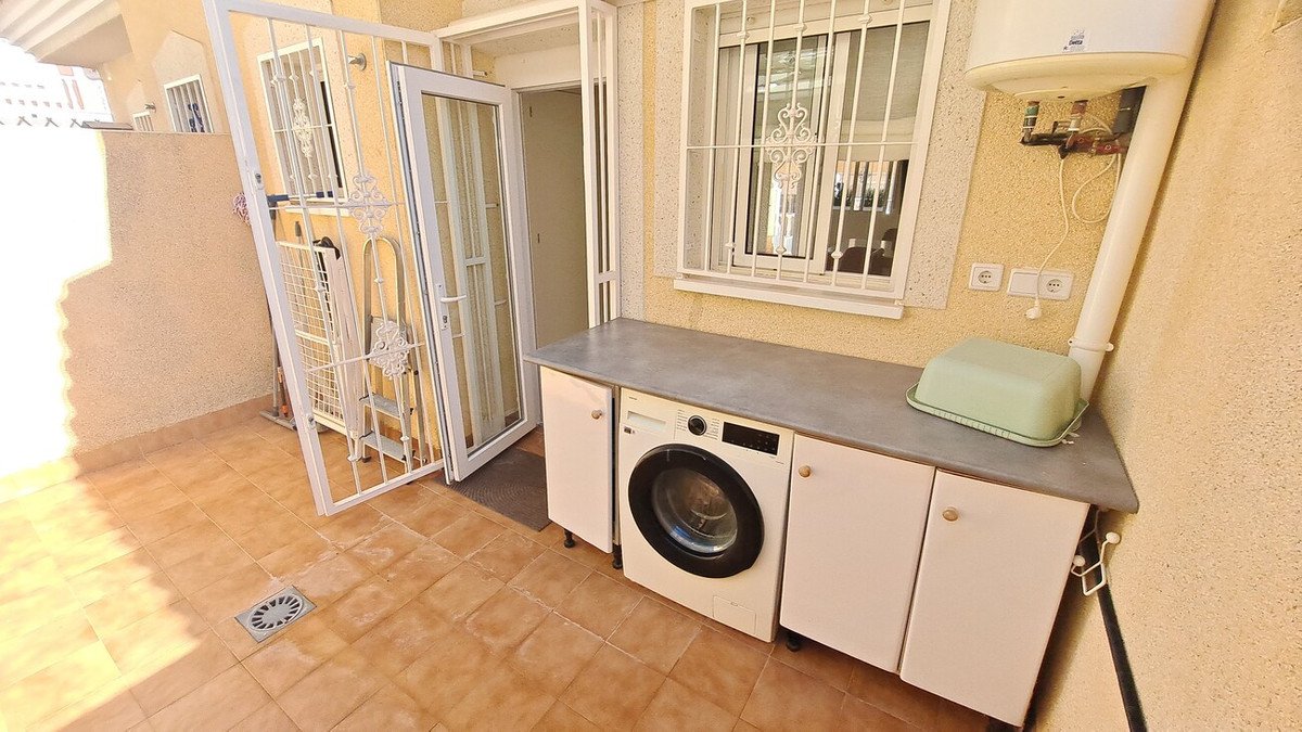 2 Bed Townhouse in Villamartin