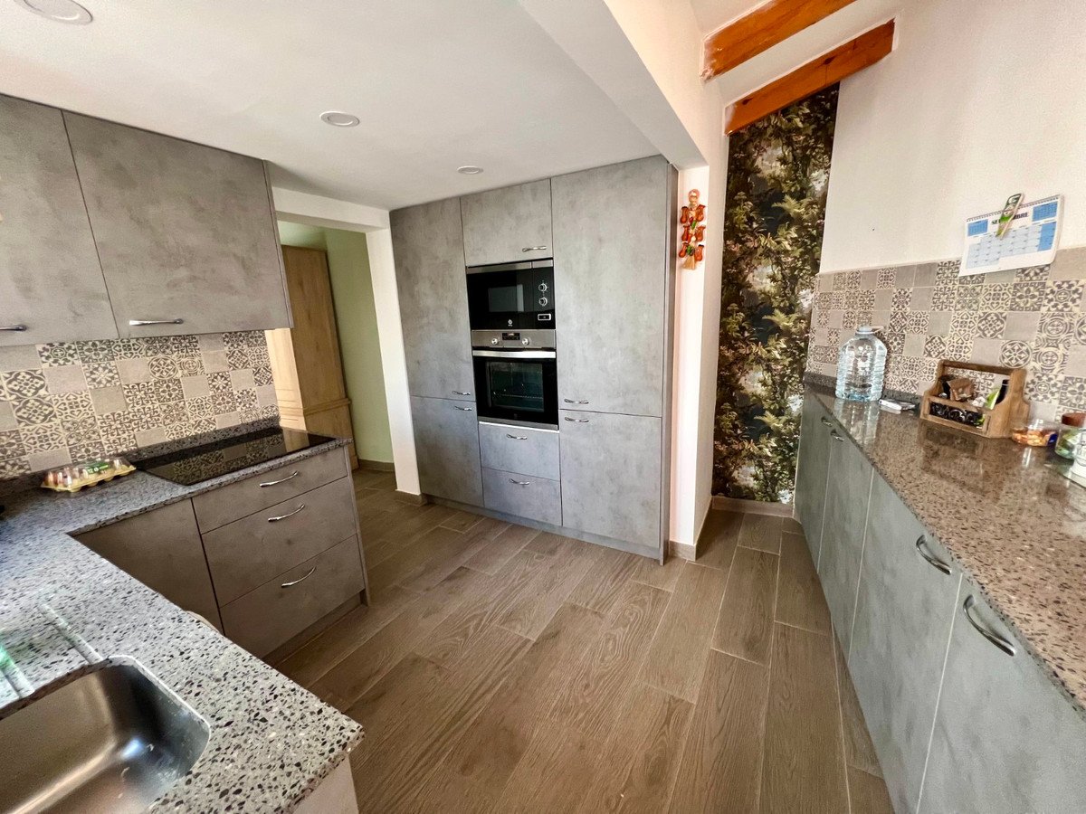 3 Bed Detached Villa in Benferri
