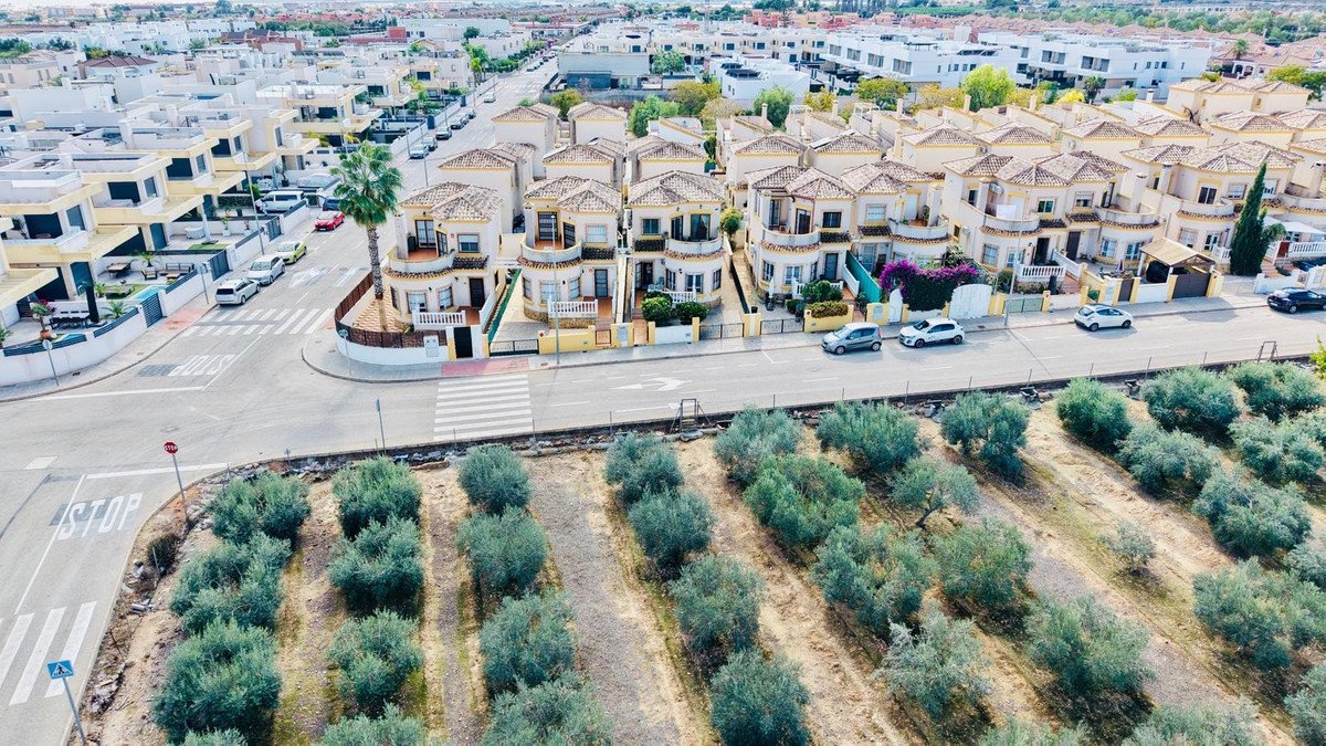 3 Bed Detached Villa in Los Montesinos