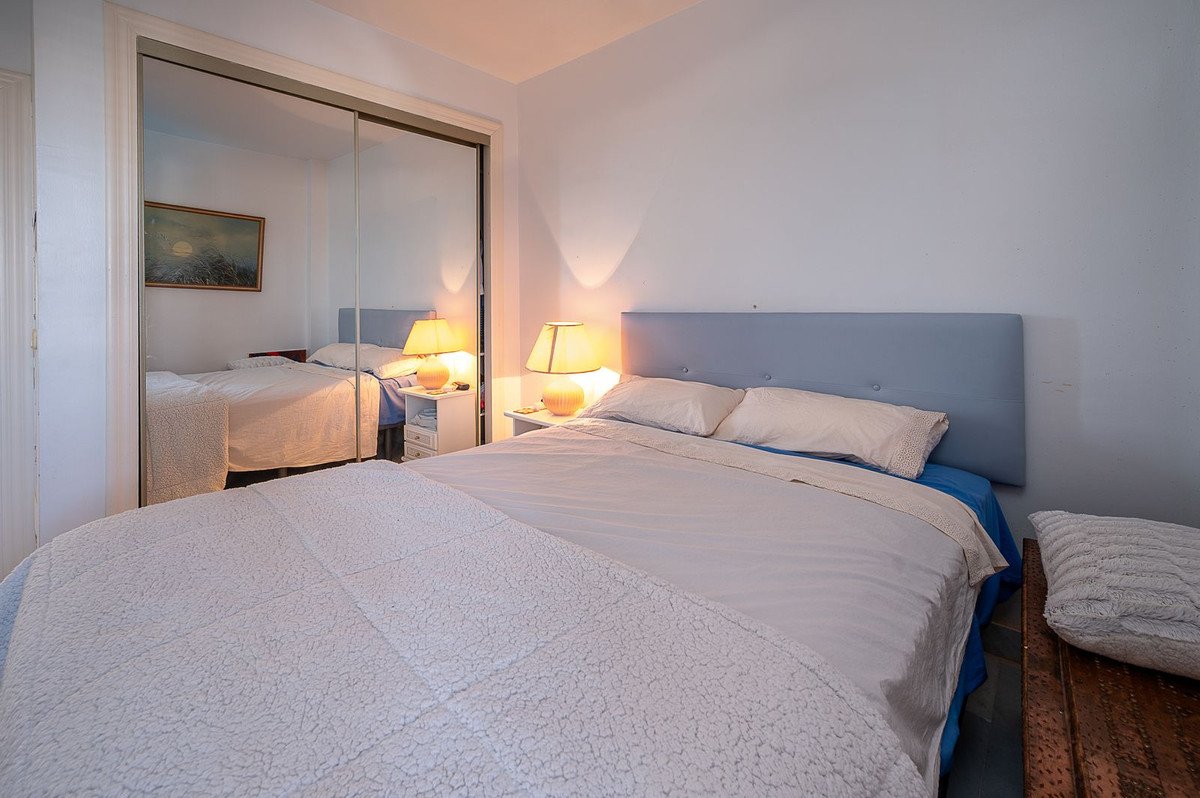 3 Bed Middle Floor Apartment in Riviera del Sol