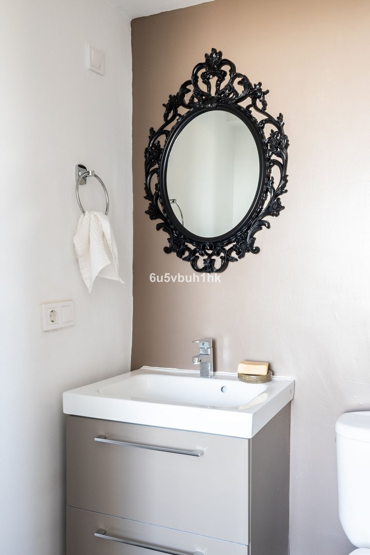 3 Bed Middle Floor Apartment in San Pedro de Alcántara