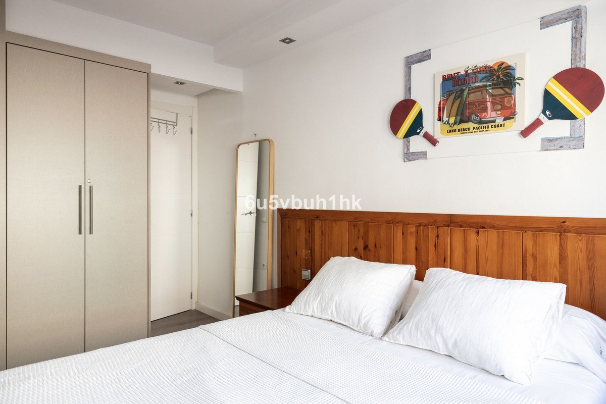 3 Bed Middle Floor Apartment in San Pedro de Alcántara