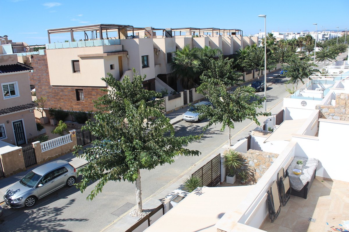3 Bed Townhouse in Torre de la Horadada
