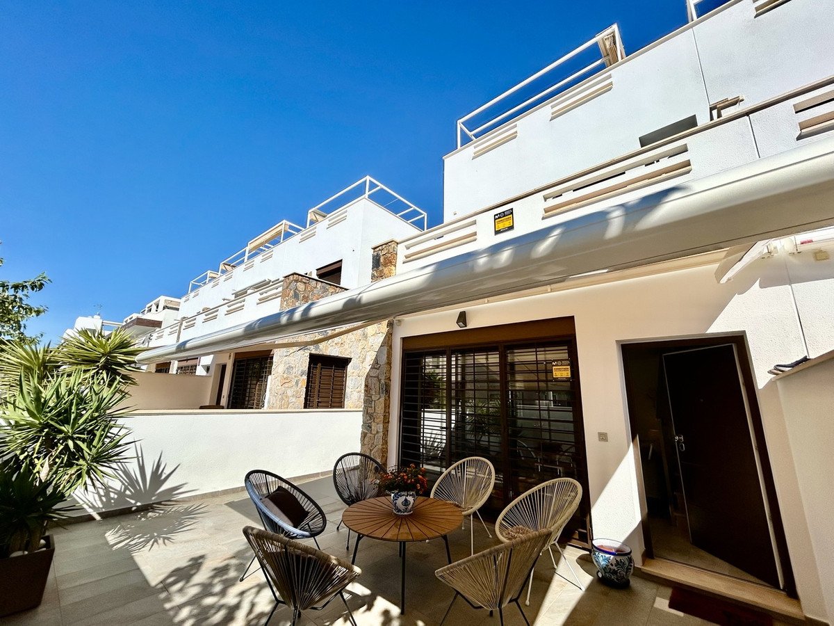 3 Bed Townhouse in Torre de la Horadada