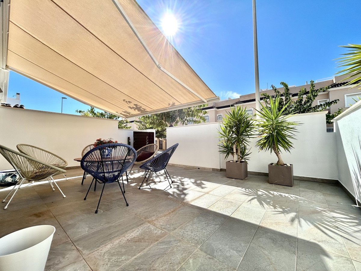 3 Bed Townhouse in Torre de la Horadada