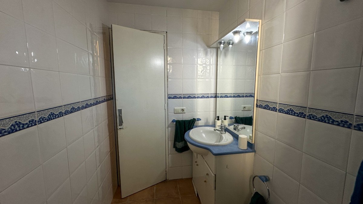 4 Bed Detached Villa in Punta Prima
