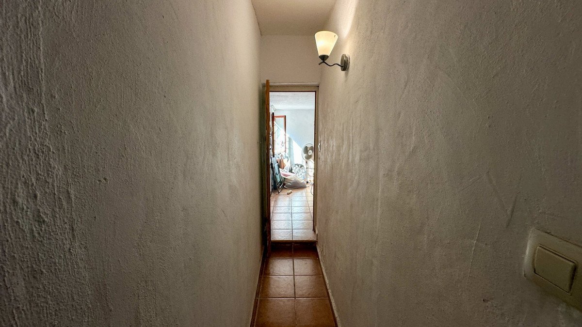 4 Bed Detached Villa in Punta Prima