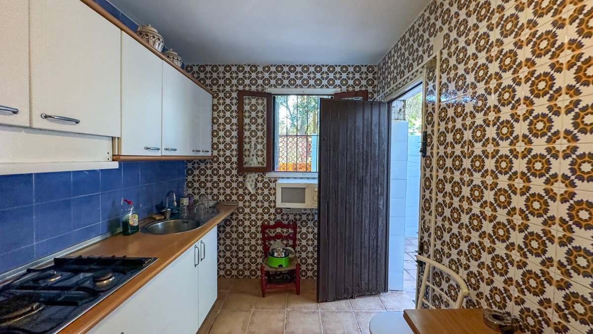 4 Bed Detached Villa in Punta Prima