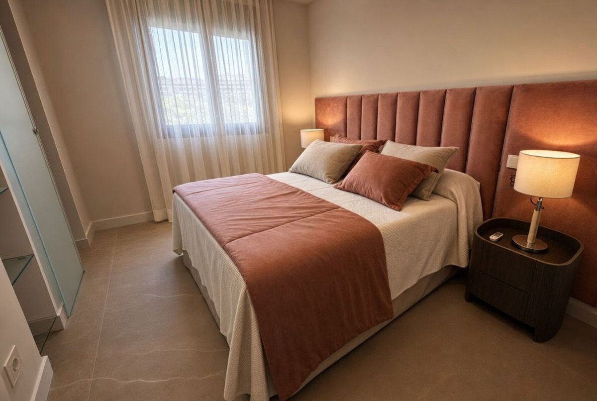 3 Bed Middle Floor Apartment in New Golden Mile