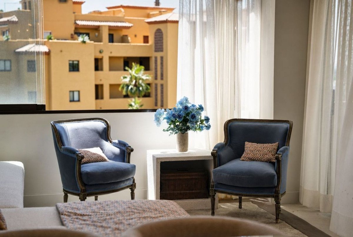 3 Bed Middle Floor Apartment in New Golden Mile