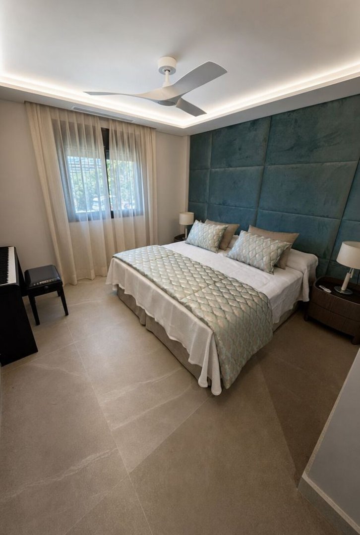 3 Bed Middle Floor Apartment in New Golden Mile
