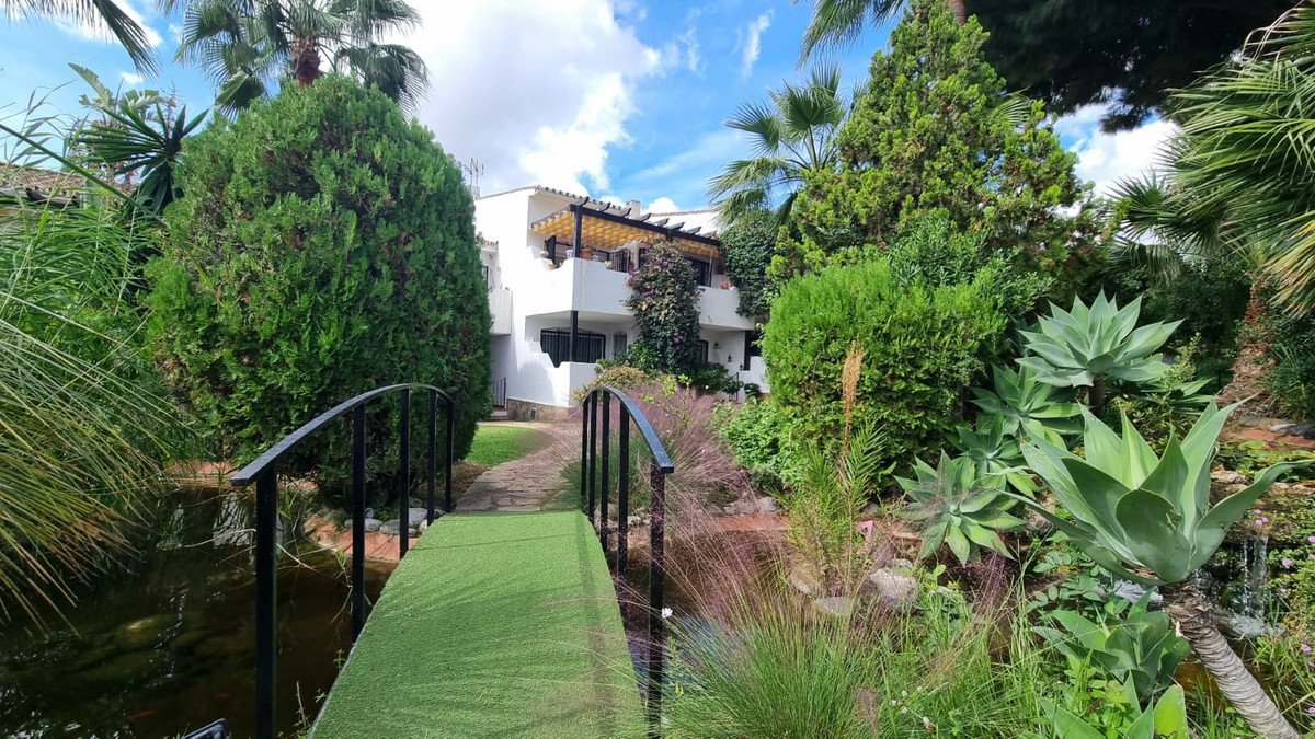 2 Bed Penthouse in The Golden Mile