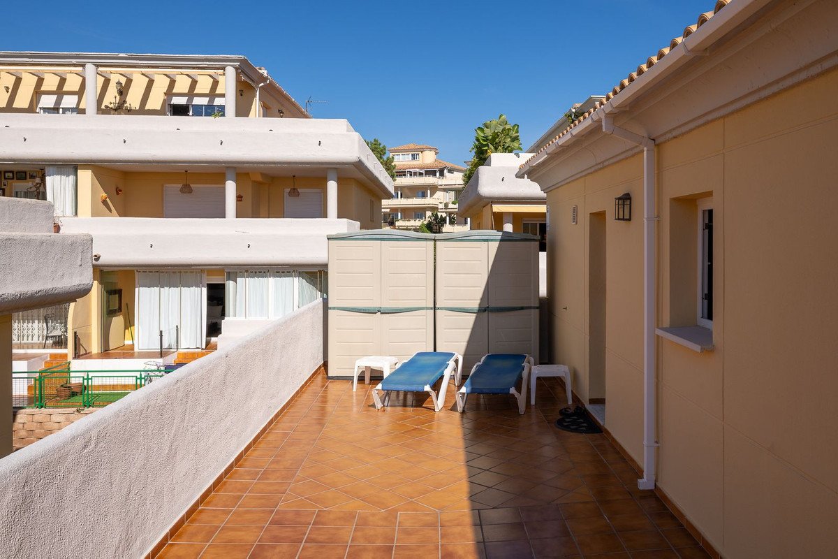 2 Bed Penthouse in Cabopino